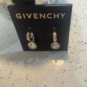 NWT Givenchy round Crystal earrings